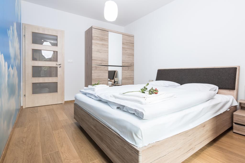 Cityheaven With Parking And Ac Краків Екстер'єр фото